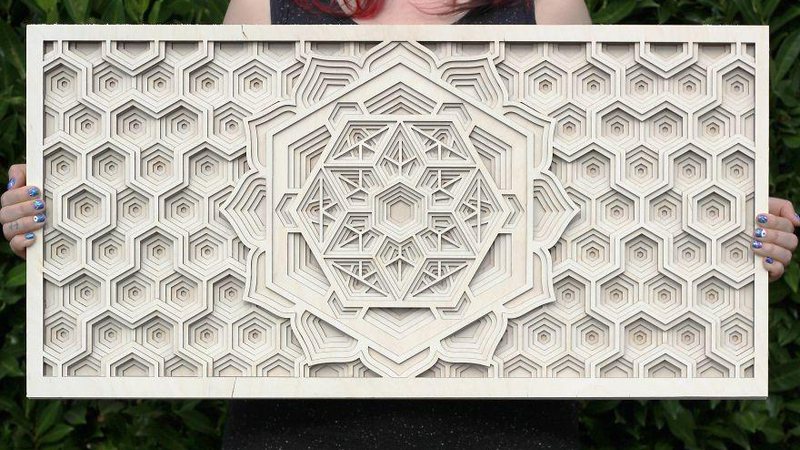 Robyn e Keenan McCune criam mandalas usando formas geométricas encontradas na natureza - Foto: Robyn McCune e Keenan McCune