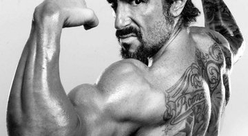 Marcos Mion mostrou seus músculos no Instagram - Foto: Reprodução/ Instagram