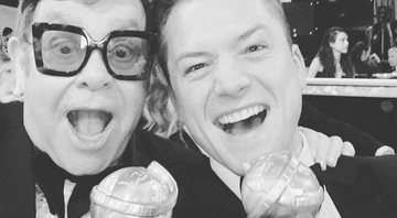 Taron Egerton se arrepende em ter deixado Elton John “no vácuo” ao ganhar Globo de Ouro - Foto: Reprodução / Instagram